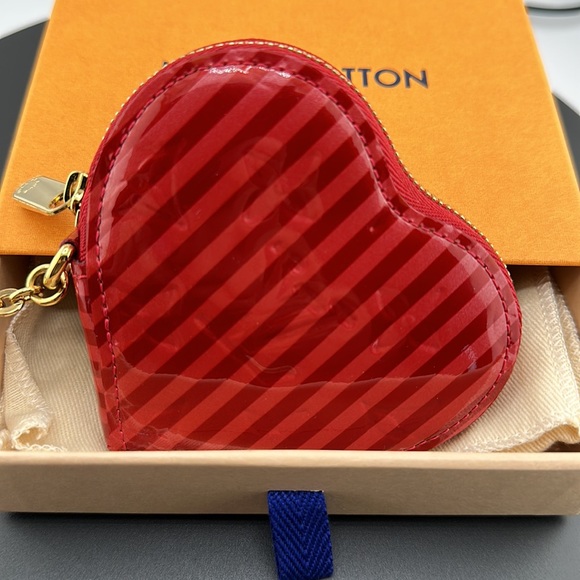 Louis Vuitton Vernis Rayures Coeur Heart Coin Purse Authentic Limited Edition - Picture 10 of 12